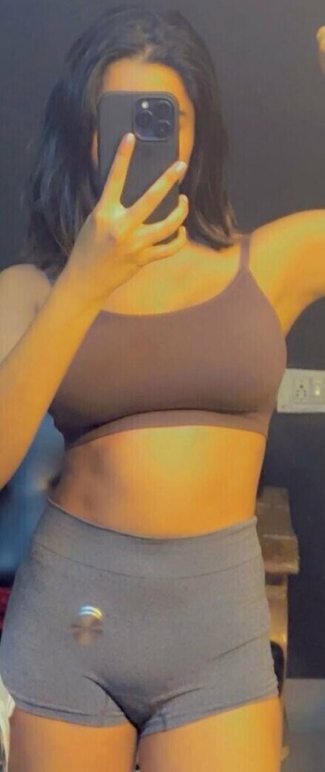 Aurora Sinclair actrice chaude des photos