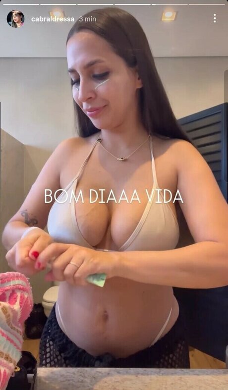 Andressa Cabral modèle adulte photo