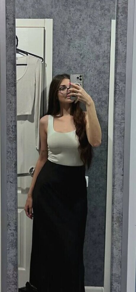 Prudencebestwick modèle chaud galeries