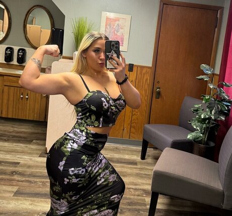 Ivy Malibu modèle galerie