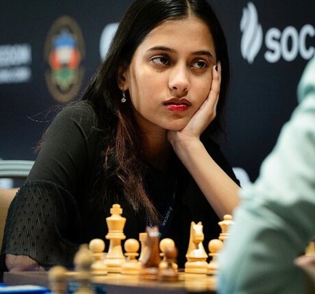 Divya Deshmukh modèles nus img