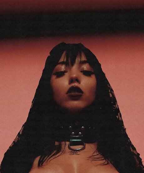 Nonothinginc modèle sexy photos