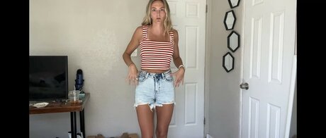 Beez ASMR star du porno de haute qualité collection