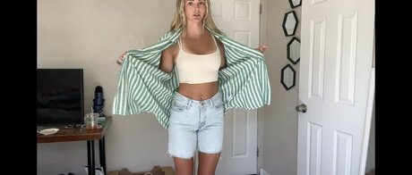 Beez ASMR art de star du porno collection