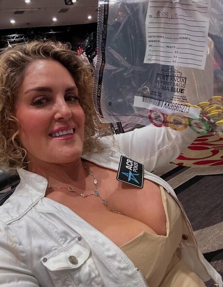 Storage Wars modèle chaud img