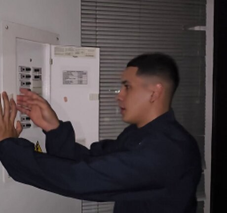 éjacule sur la langue onlyfans assez nue photos