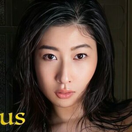 Nina Nagatomi modèles nus collection