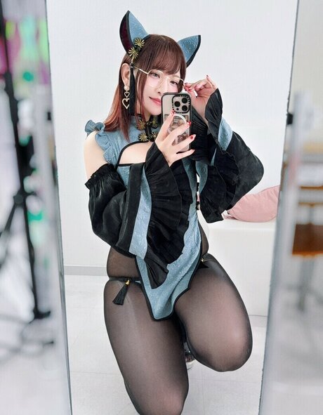 miinyan73 star du porno parfaite des photos