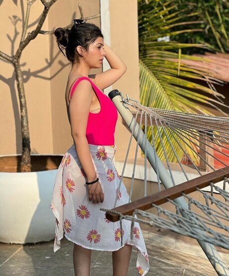 Riya Pandey star du porno érotique img