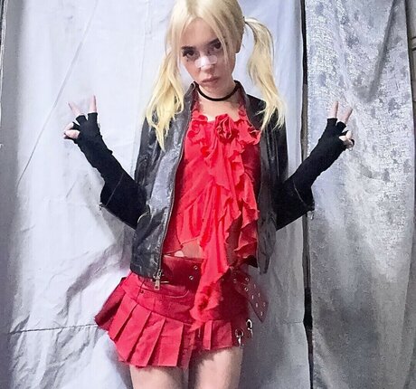 Sophie Powers actrice sexy archive