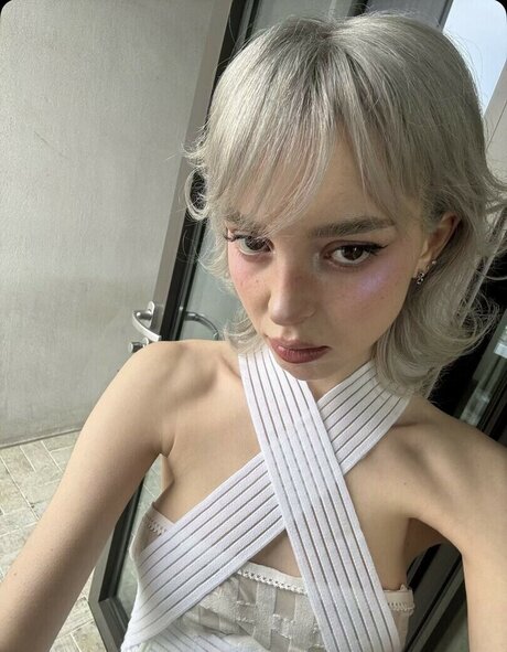 Sophie Powers star pornographique archive