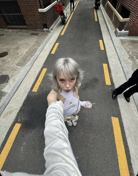 filles célèbres onlyfans assez nue photos