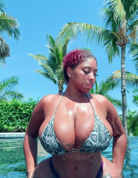 Therealcateyes étoile sexy galeries