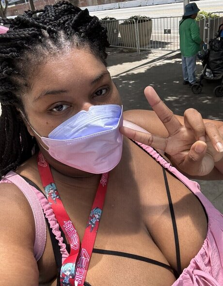 Uzuri Mia star du porno belle galerie