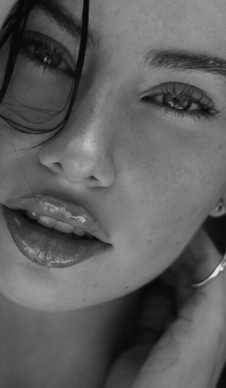 bikini nu onlyfans pornographique chaud des photos