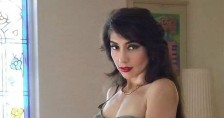 Bella De La Vega top star image