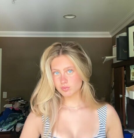 Ravenstar Rothstein haut de star du porno archive