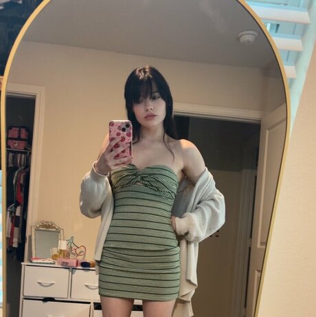 baisers lesbiens onlyfans xxx haute qualité galerie