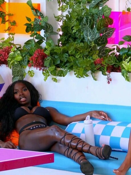 Olandria Carthen star du porno belle archive