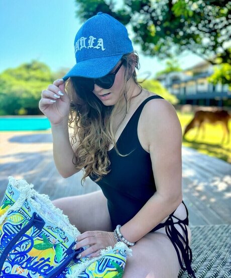 Shivaleeka Oberoi modèle hd photo