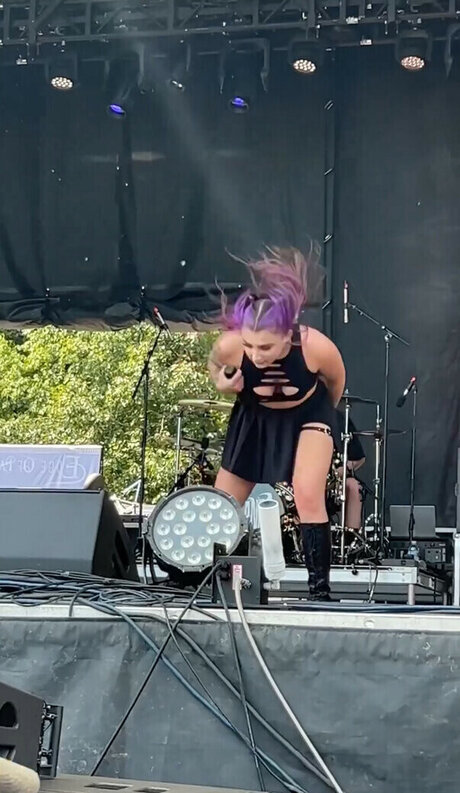 épouse amateur onlyfans art xxx archive