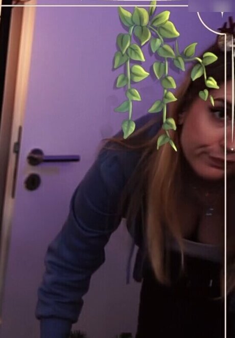 pom-pom girl asiatique onlyfans libre nu photos