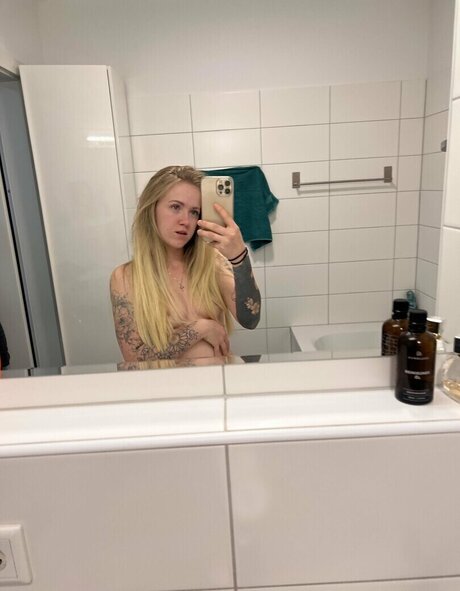 ivysteel1 actrice de nus photo