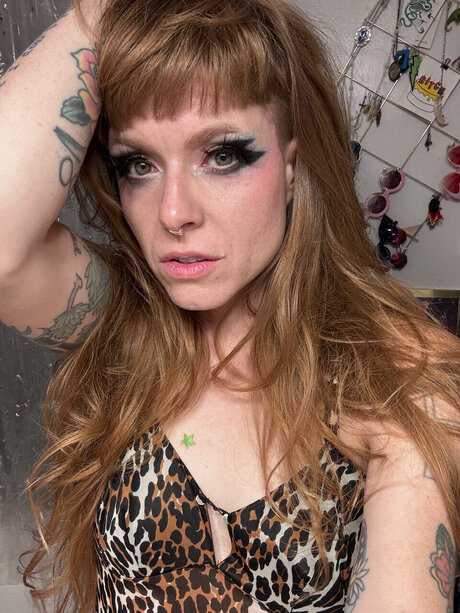 Lavender Flame modèle porno archive