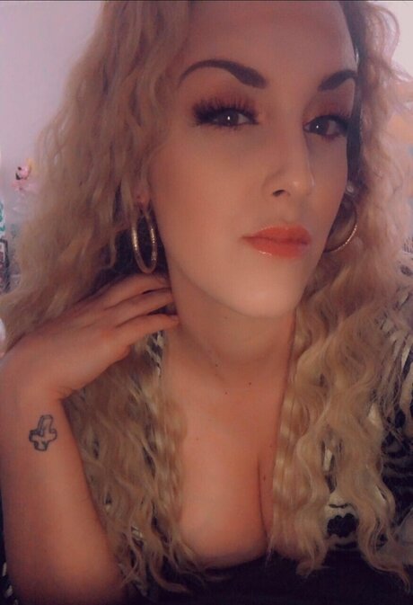 ChrissyRae star du porno xxx img