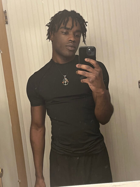 Faelon modèle érotique photo