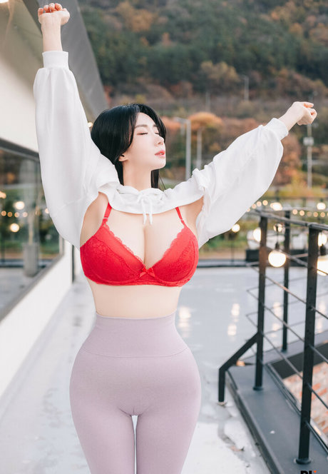 yoga sensuel onlyfans assez nue collection