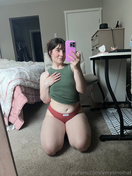 visage blond uniquementfans sexe chaud img