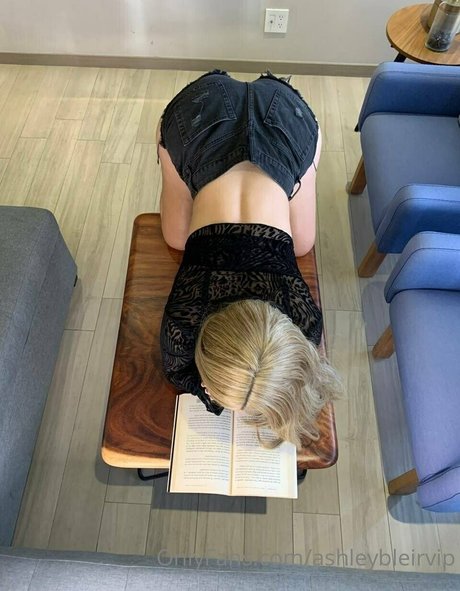 ashleybleirvip étoile adulte images