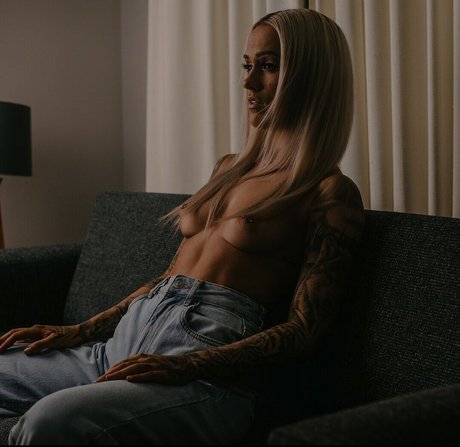 Hayley Mordue xxx star du porno galerie