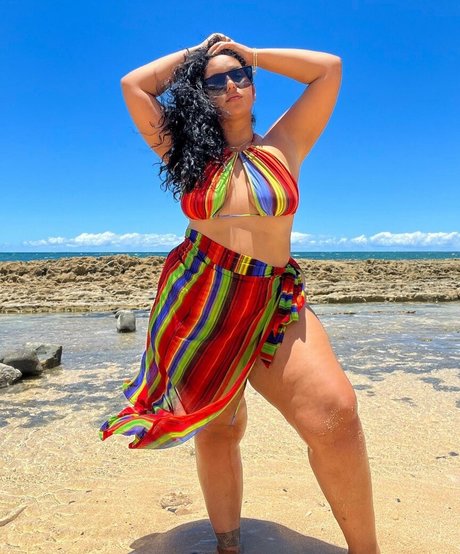 tianatee808 star érotique des photos