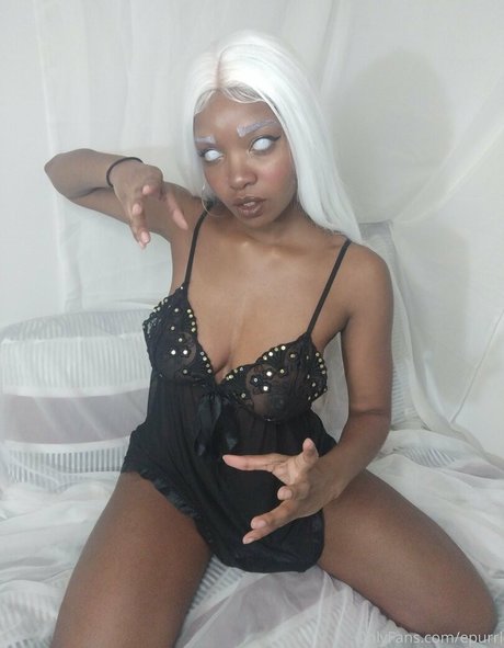 ebunnipurrl star du porno adulte photo