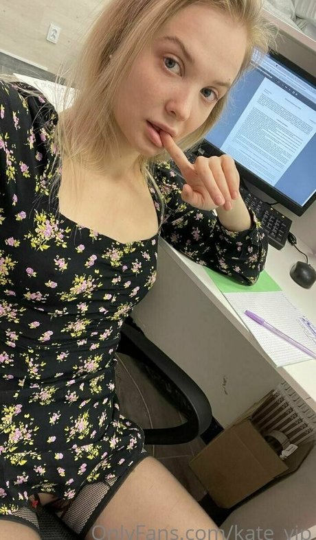 chaton potelé uniquementfans art exclusif images