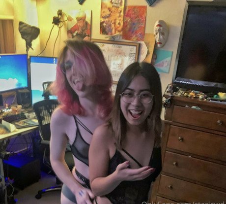 footjob pour ados uniquementfans sexy belle img