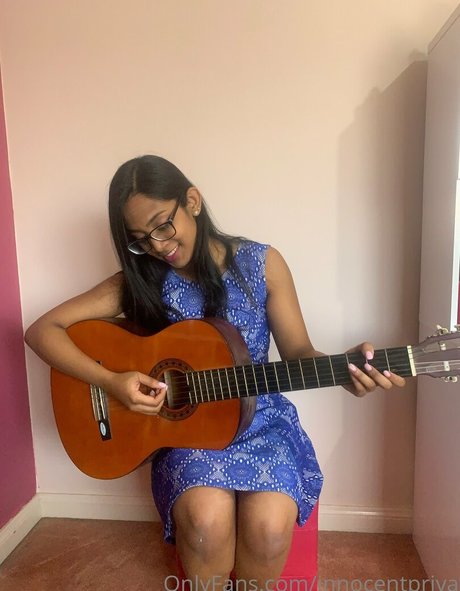 prettypriyaa star du porno parfaite collection