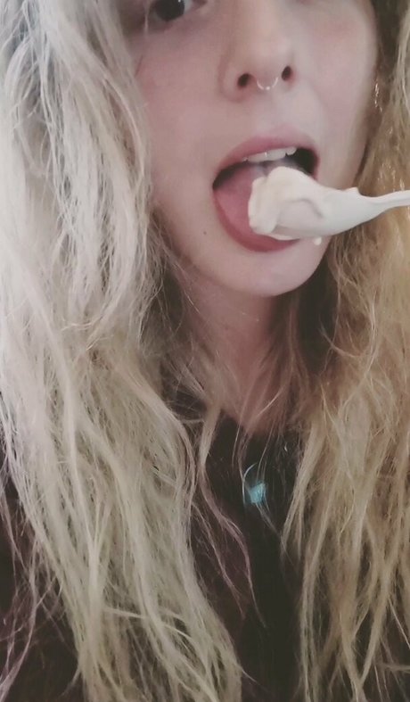 pegging amateur onlyfans exclusif gratuit archive