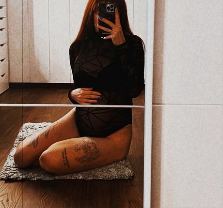 massage lesbien onlyfans assez pornographique image