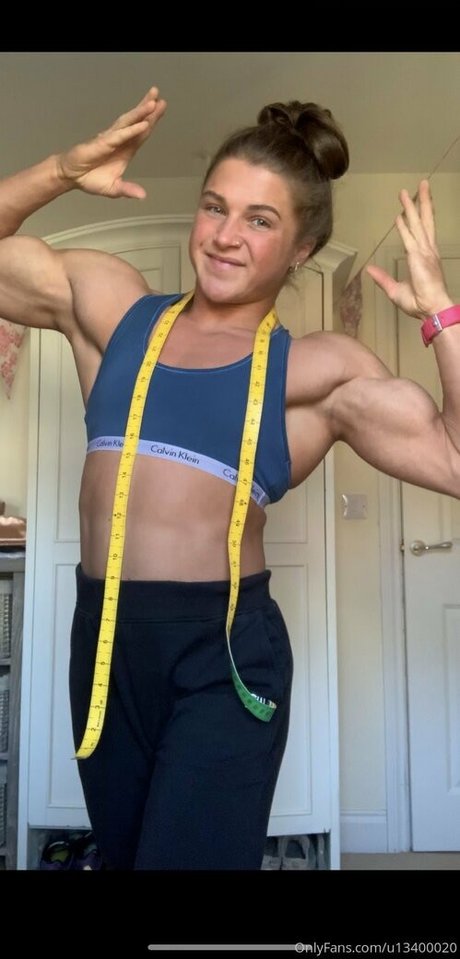 filles célèbres onlyfans gratuit meilleur img