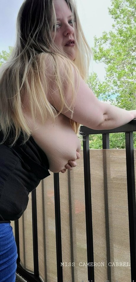 yesmisscabrel star pornographique photos