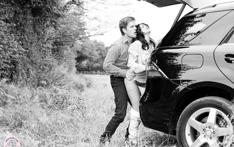 Ava Dalush haut étoile images