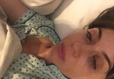 Natasha Leggero nus étoiles galeries