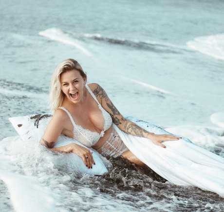 Daria Perel étoile gratuite archive