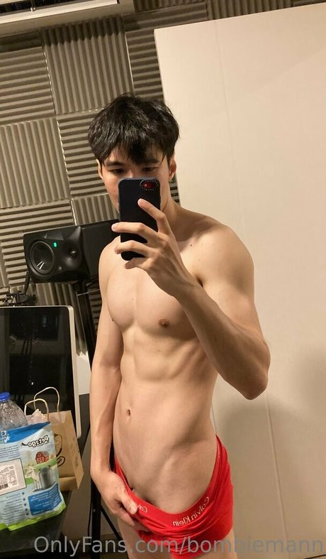 gros seins ébène onlyfans pornographique chaud des photos