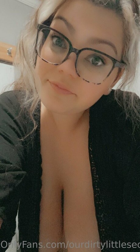 ourdirtylittlesecret96 actrice adulte image