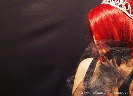 mistressdevin1 étoile exclusive images