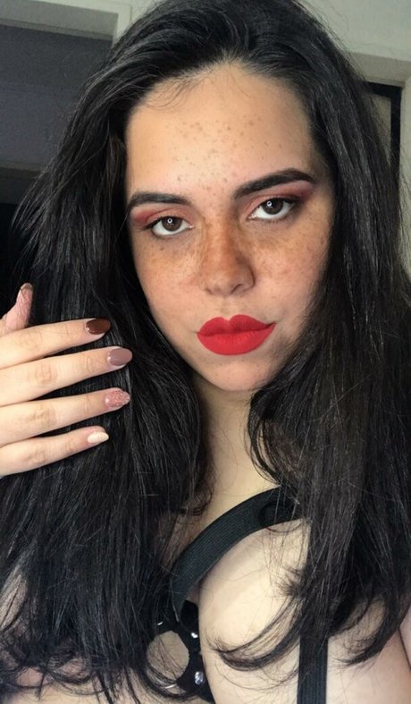 Goddes Nini jolie actrice image